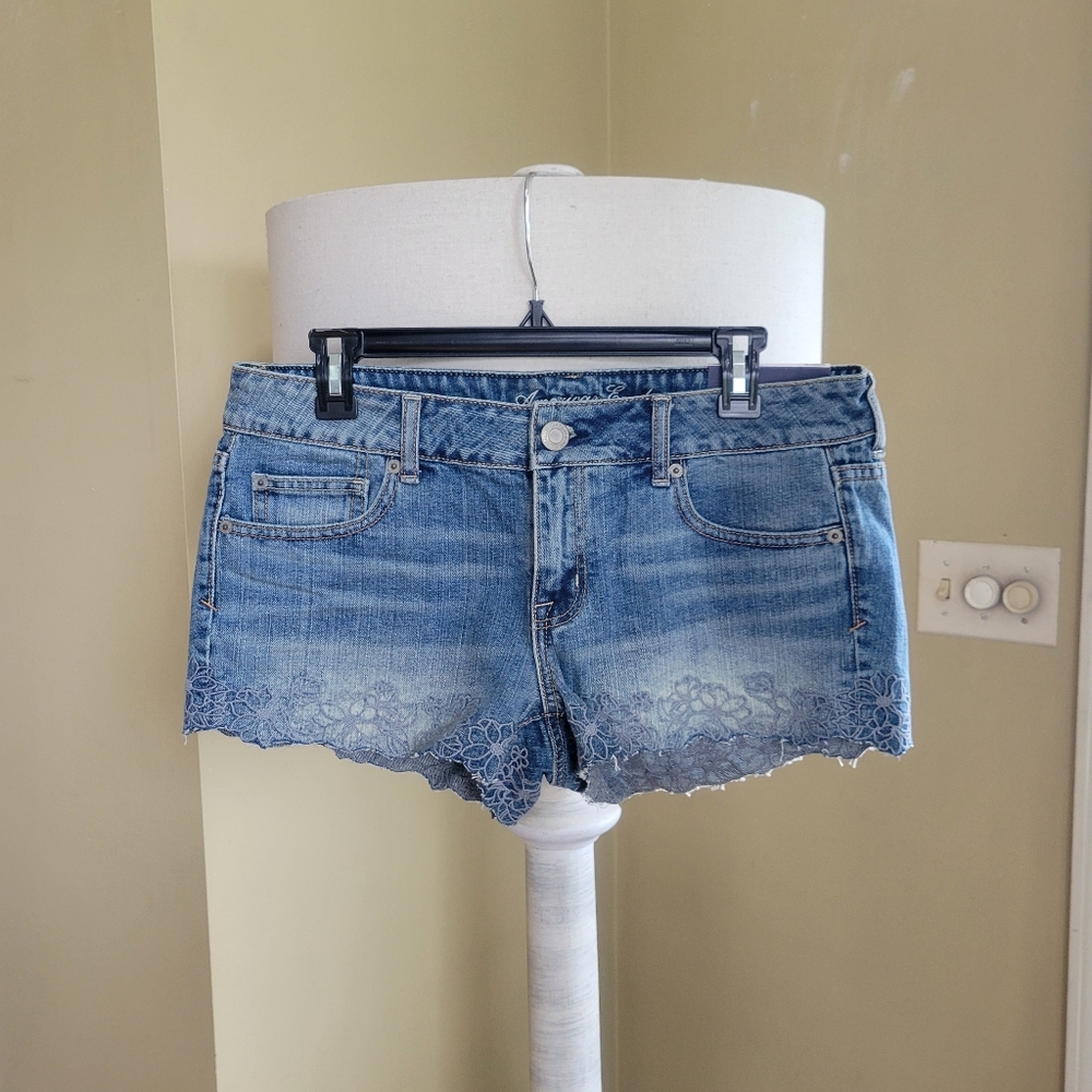 American Eagle Embroidered Shortie